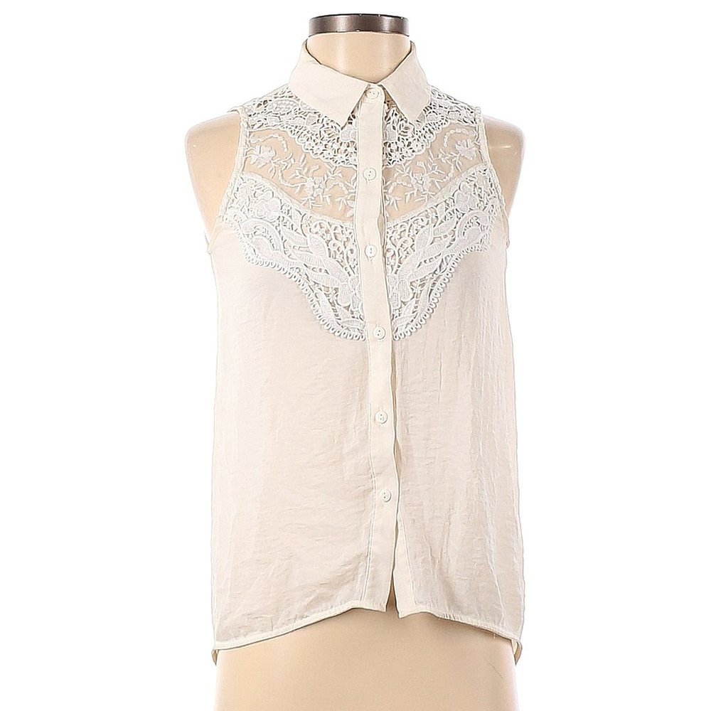 H&M beige button-front sleeveless blouse